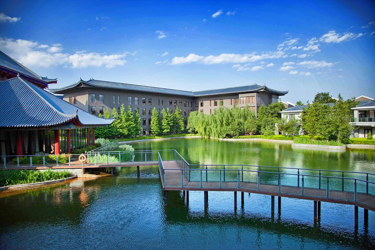 Cloud Luo Ping Hotel Luoping Екстер'єр фото